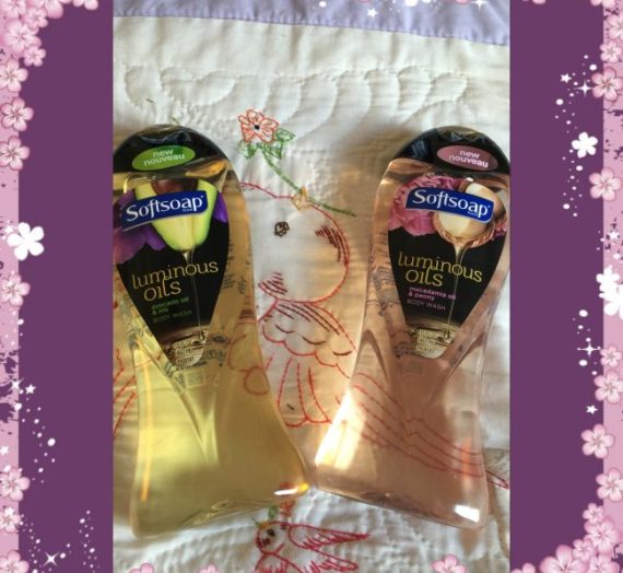 Luminous Oils Body Wash by Softsoap